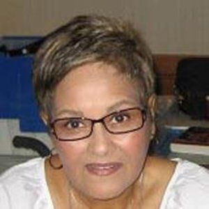 Meet your Posher, Noemi